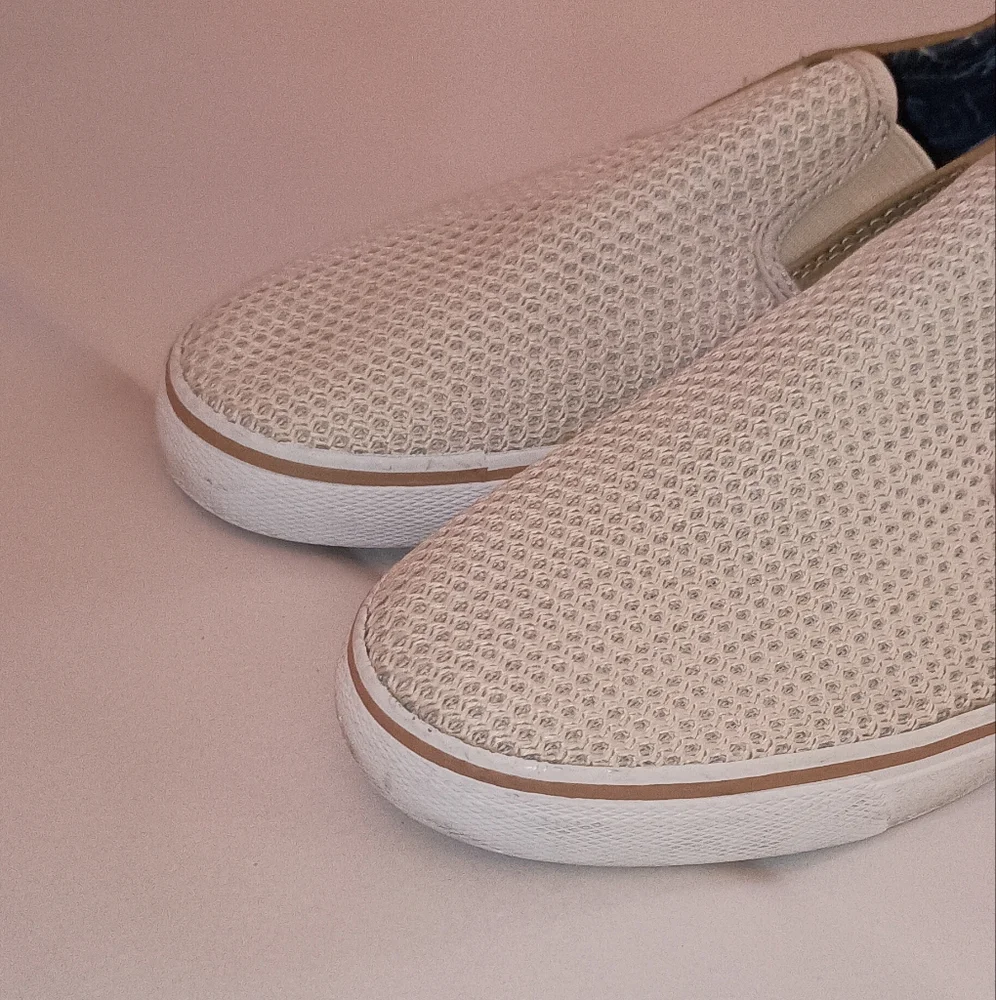 Tommy Bahama canvas leather
